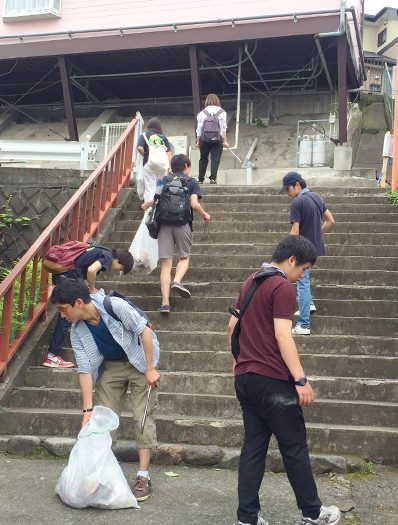 環境キャラバン隊がゴミ拾い企画 環境キャラバン隊とごみ拾いボランティア を初開催しました チャレンジセンターニュース 東海大学 Tokai University