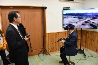 ５Ｇ総合実証試験 (3).jpg341.jpg