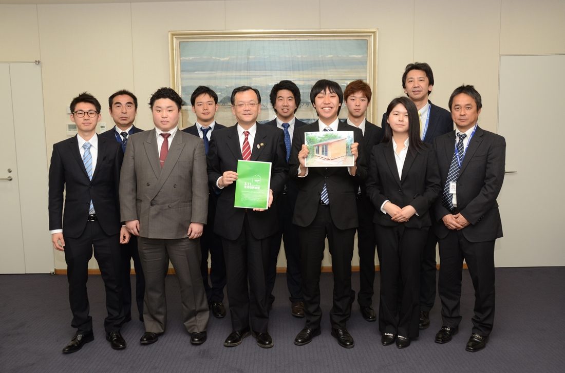 湘南ｈｐ報「3.11LCP・平塚市長訪問」 (4).jpg