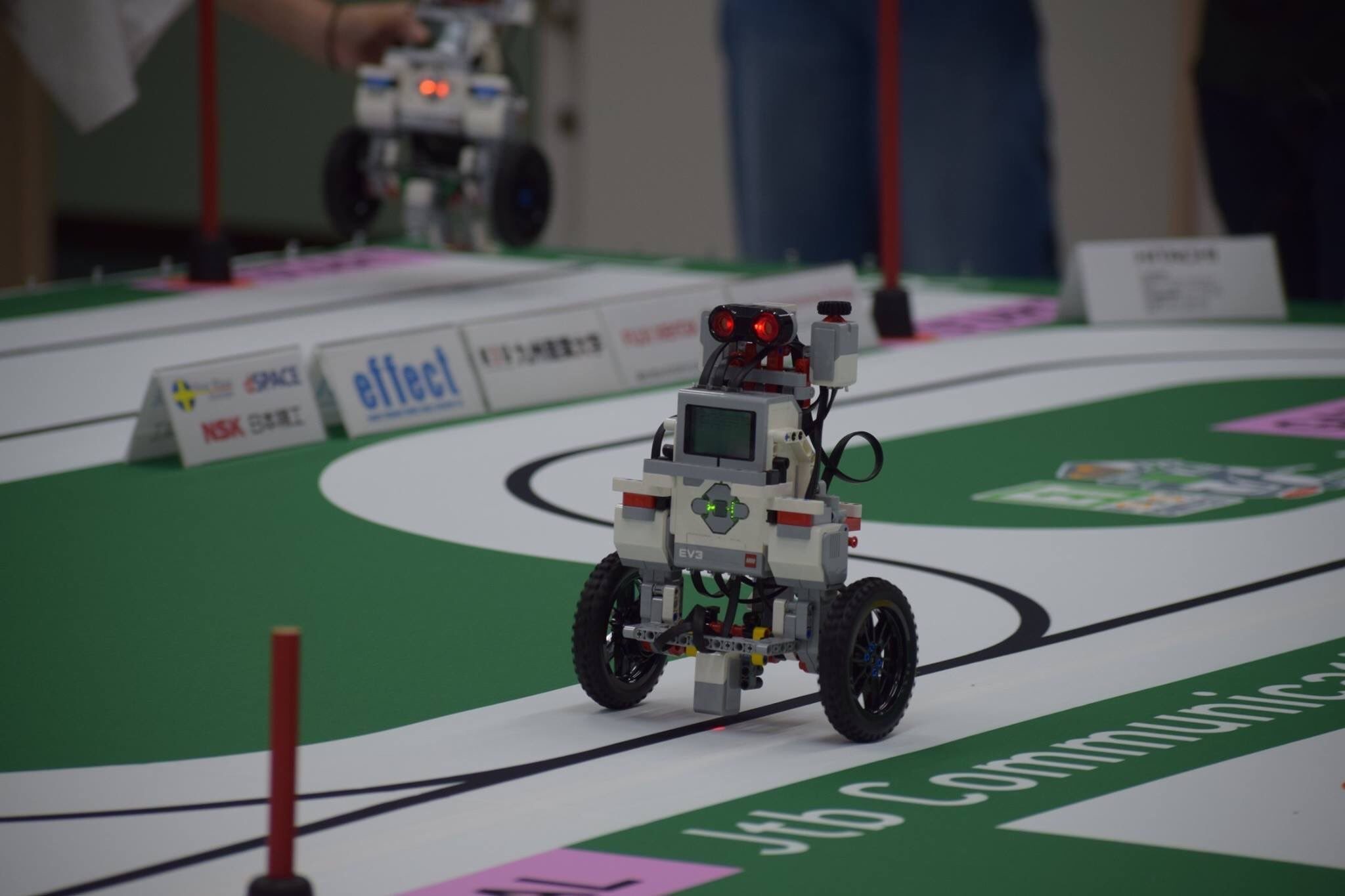 2018ET robo4.jpg