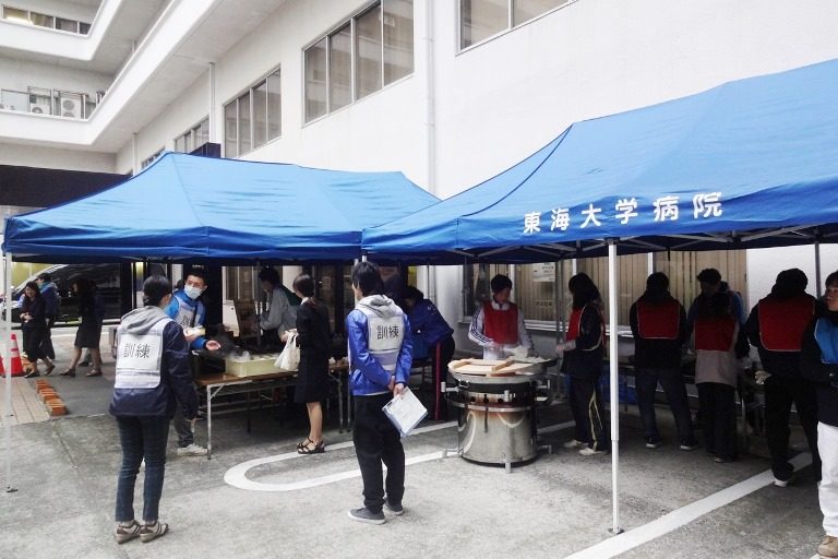 炊き出し訓練1_ 525.jpg