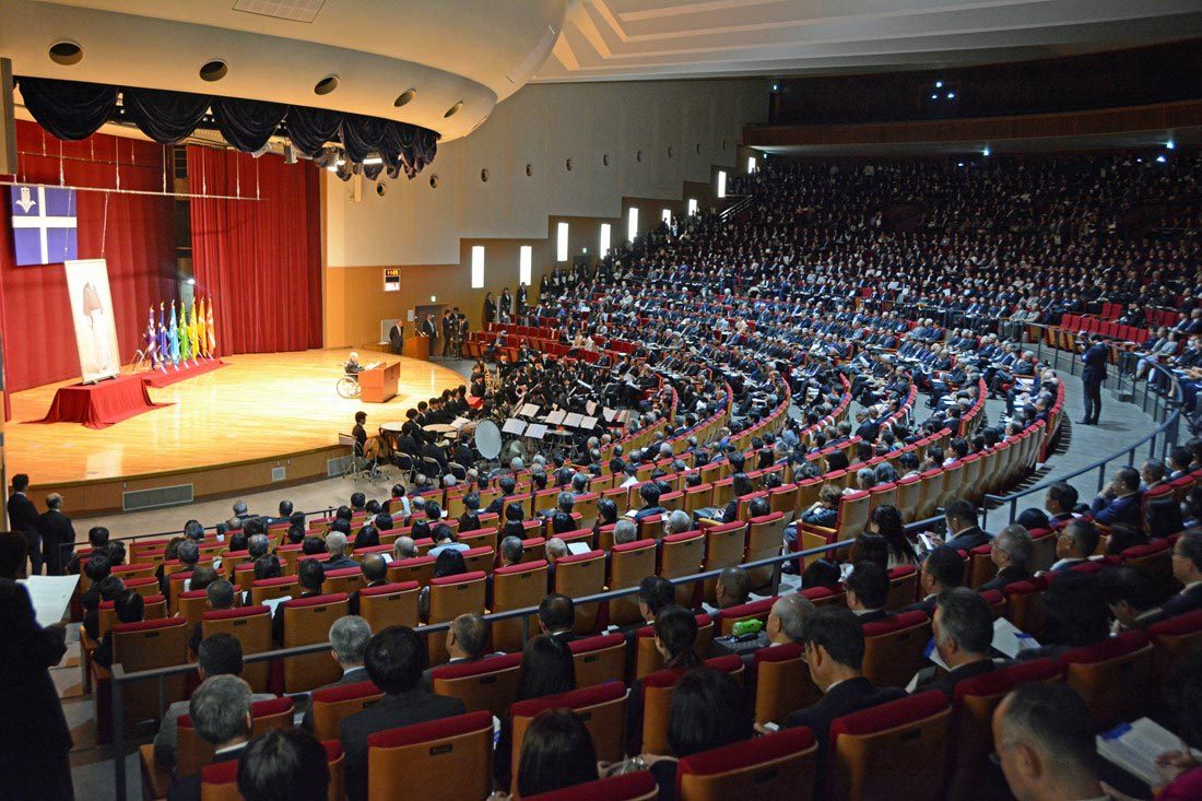 建学記念式典 (1).jpg