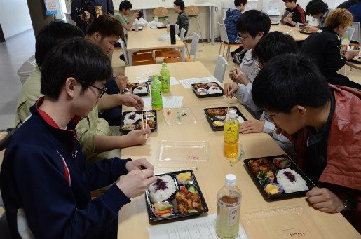 弁当試食会 (4)_341.jpg