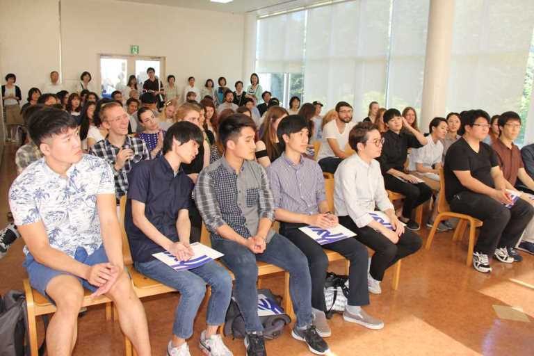 日本語教育特別講座修了式2_525.jpg