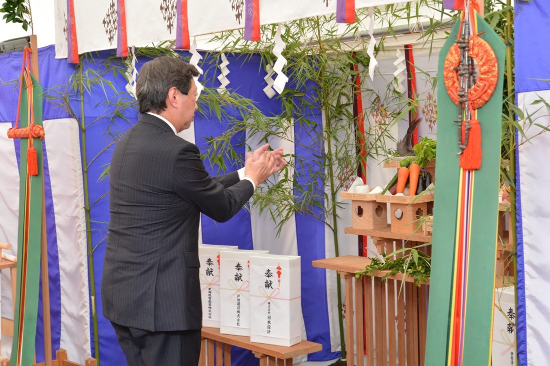 湘ｈｐ報＆FB「19号館地鎮祭」04.jpg