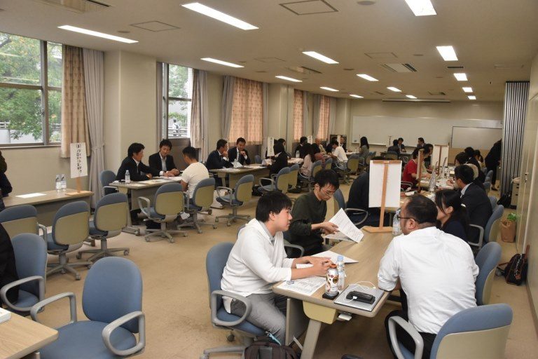 欅の会企業研究会②_525.jpg
