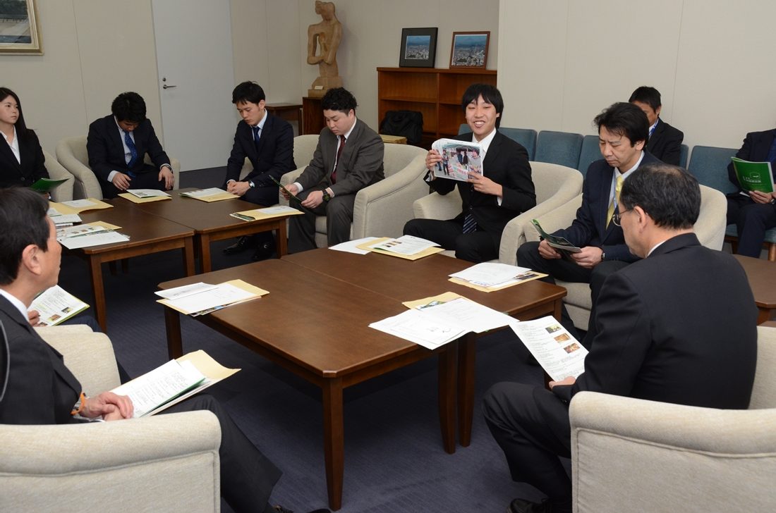 湘南ｈｐ報「3.11LCP・平塚市長訪問」 (2).jpg