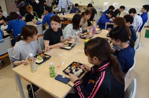 弁当試食会 (6)_341.jpg