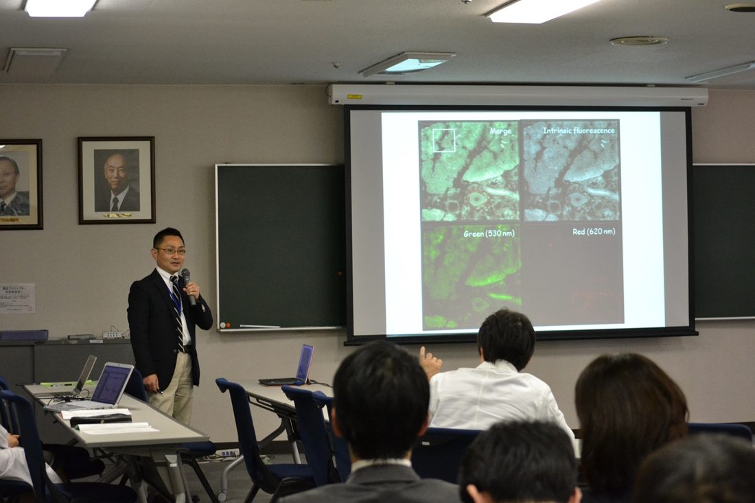 医hp報「研究成果報告会」02.jpg