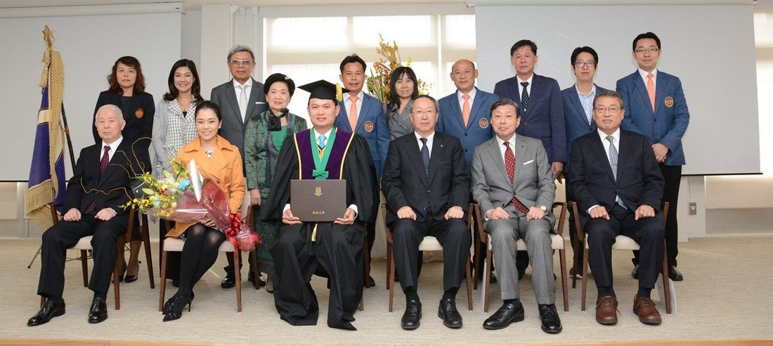 KMITL学長名誉学位 (1)_1100.jpg