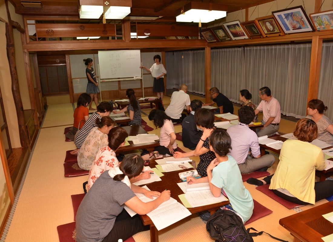 湘hp報「おおやまおもてなし塾」04.jpg