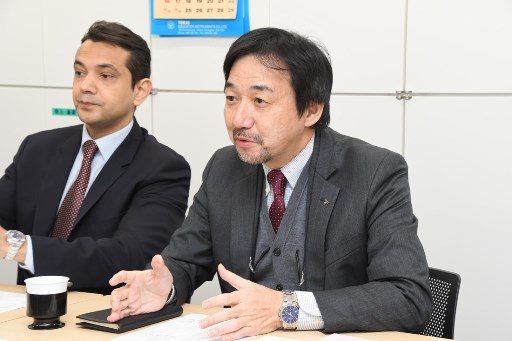 UAE大使館武官事務所来学 (3)_341.jpg