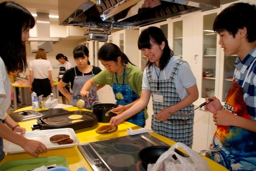 04-どら焼きの皮を焼く03_341.jpg