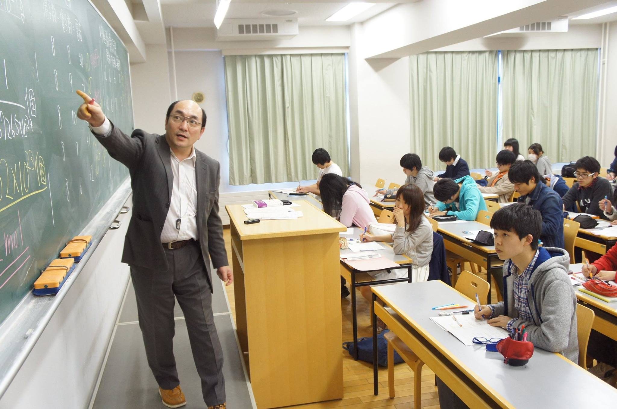 札幌hp報「TA和泉光則先生」01.jpg