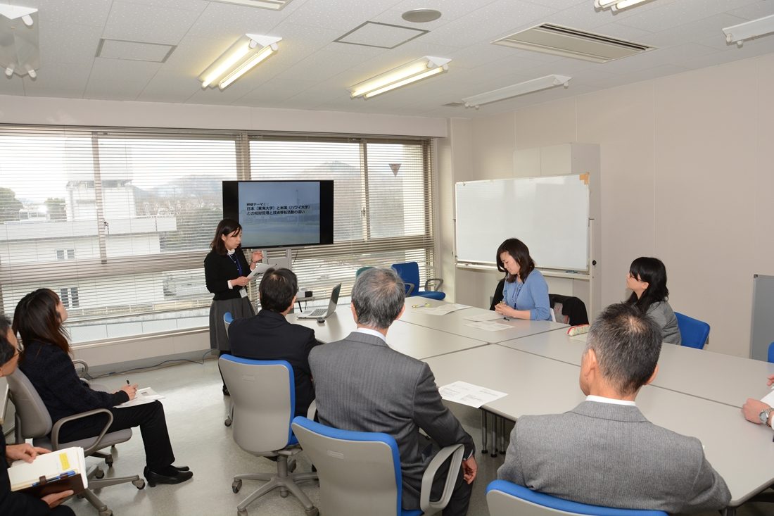 湘hp報「職員英語研修報告会」 (2).jpg