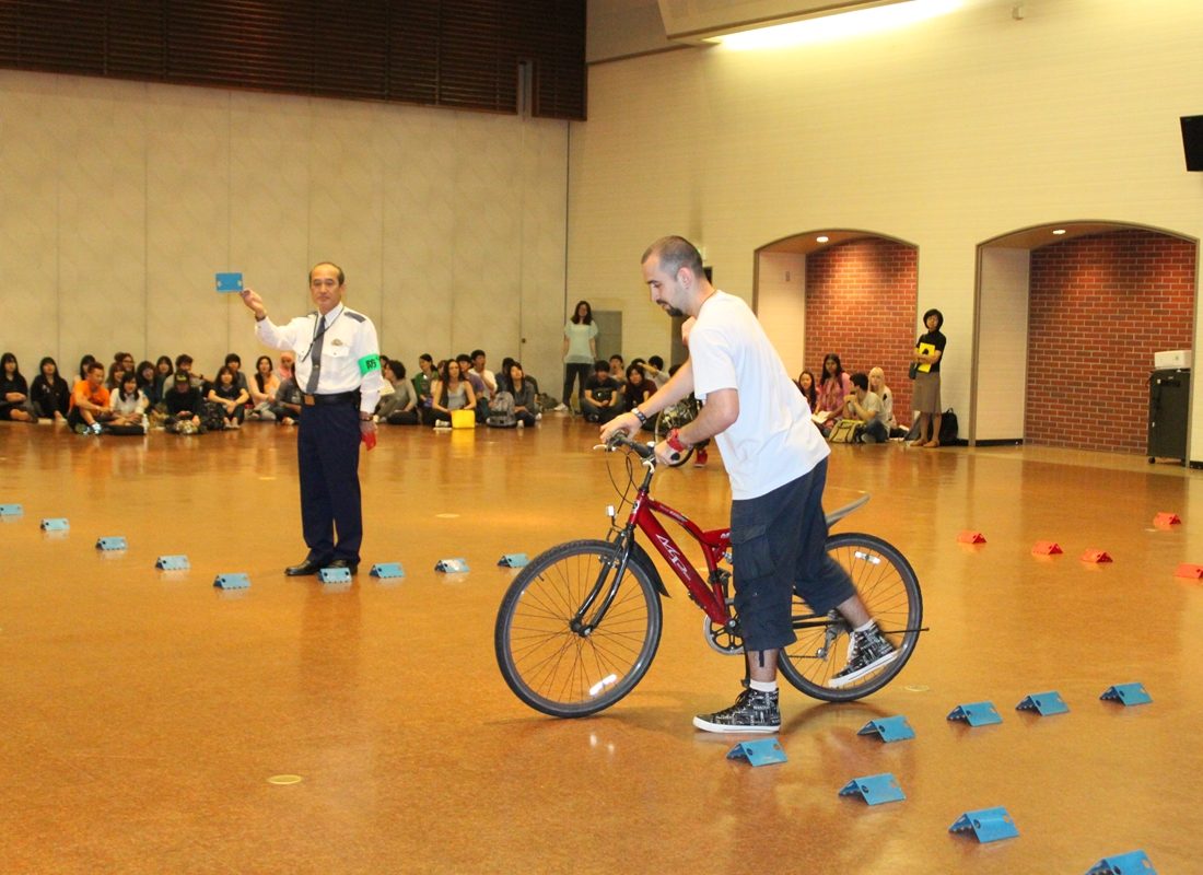 湘南hp報「自転車講習会」03.jpg