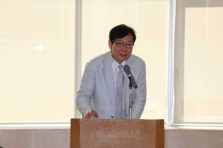 日本語教育特別講座修了式3_525.jpg
