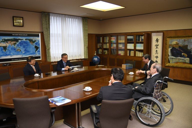 漢陽大総長来学 (1)525.jpg