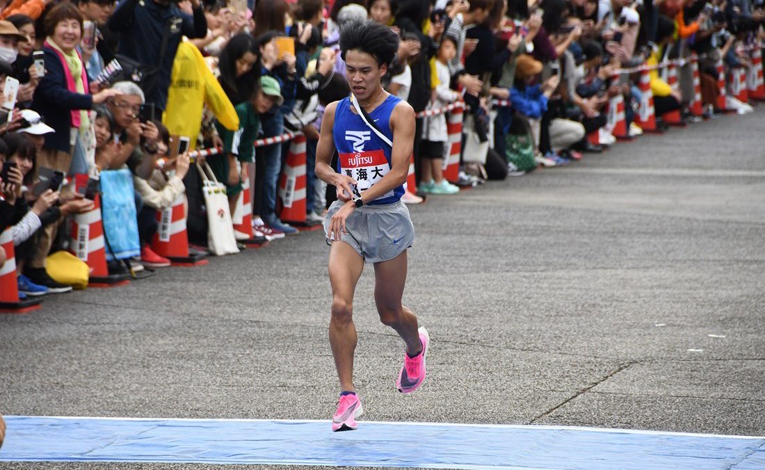 ６区西田選手（ゴール２）1100.jpg