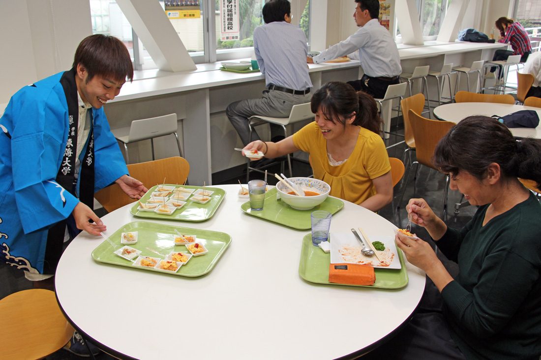 FB代々木学食新メニュー (4).JPG
