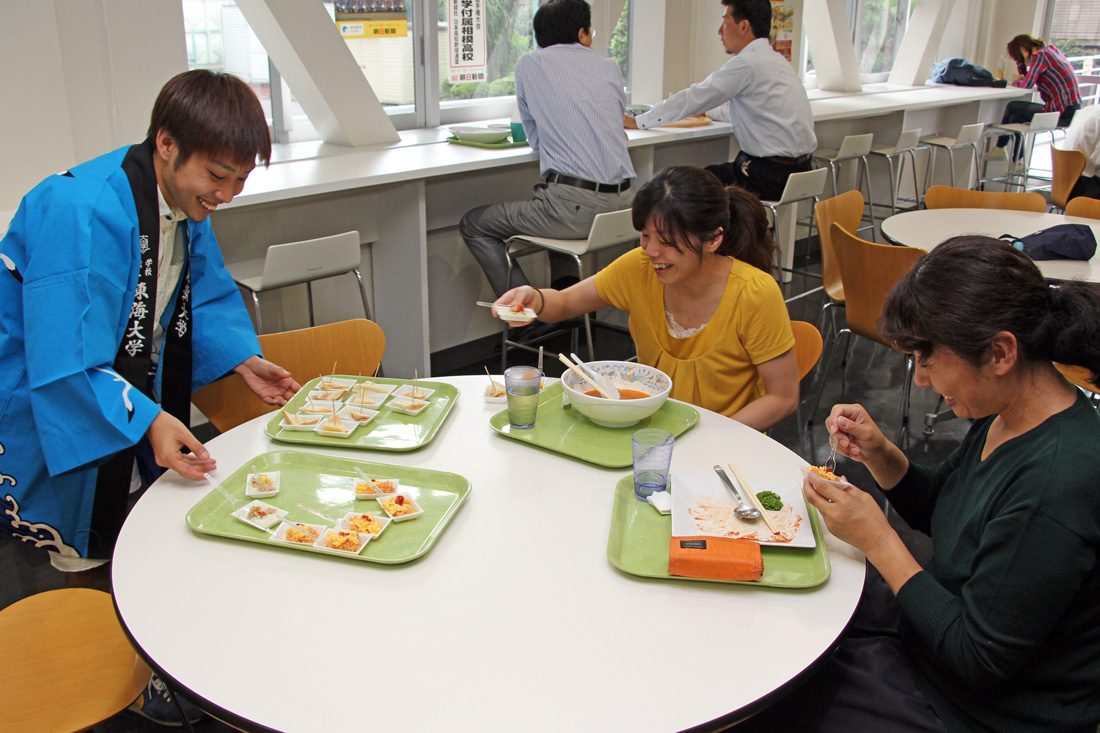 FB代々木学食新メニュー (4).JPG