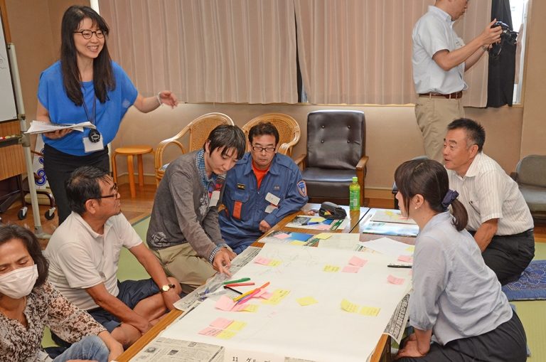 防災意見交換会 (4)_525.jpg