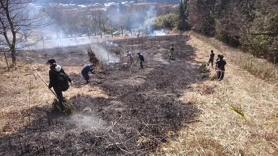 阿蘇ｈｐ報告「野焼き」 (2).jpg