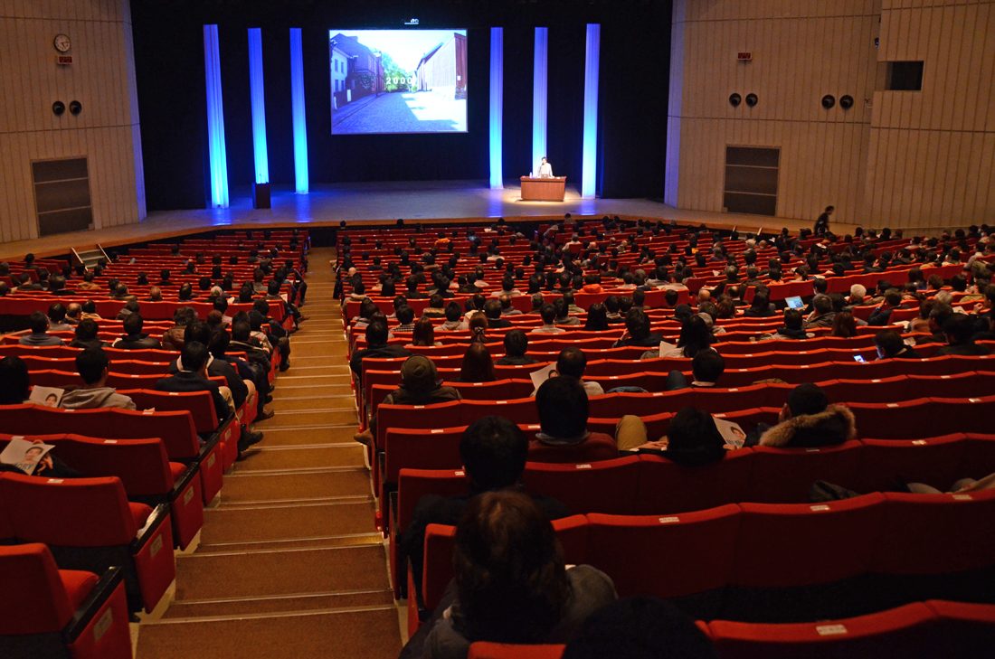 田根剛講演会 (3).JPG