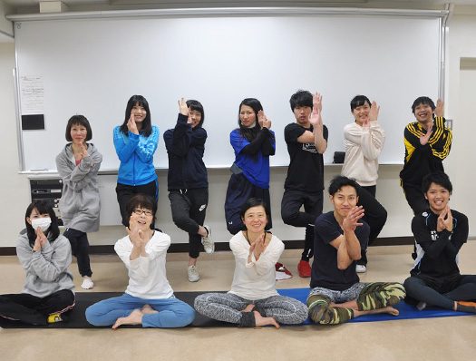 yoyoyoga201602.jpg