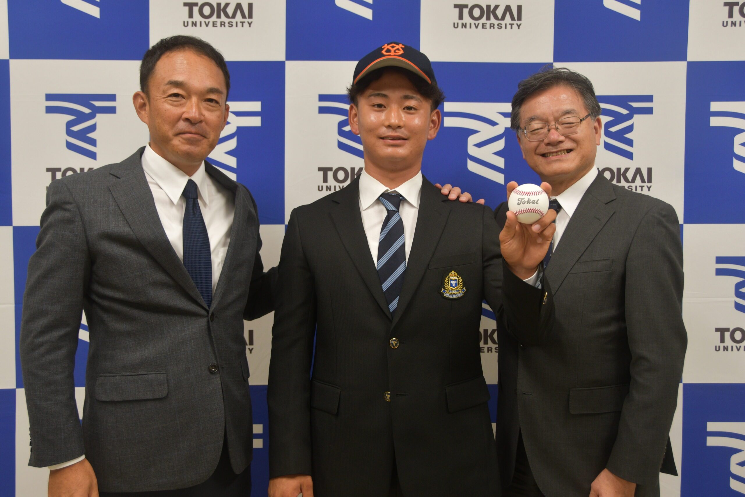 プロ野球ドラフト会議で静岡キャンパス硬式野球部の宮原選手が読売