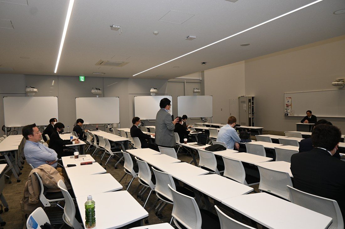総合科学技術研究所が「2024年度若手教員討論会」を開催しました