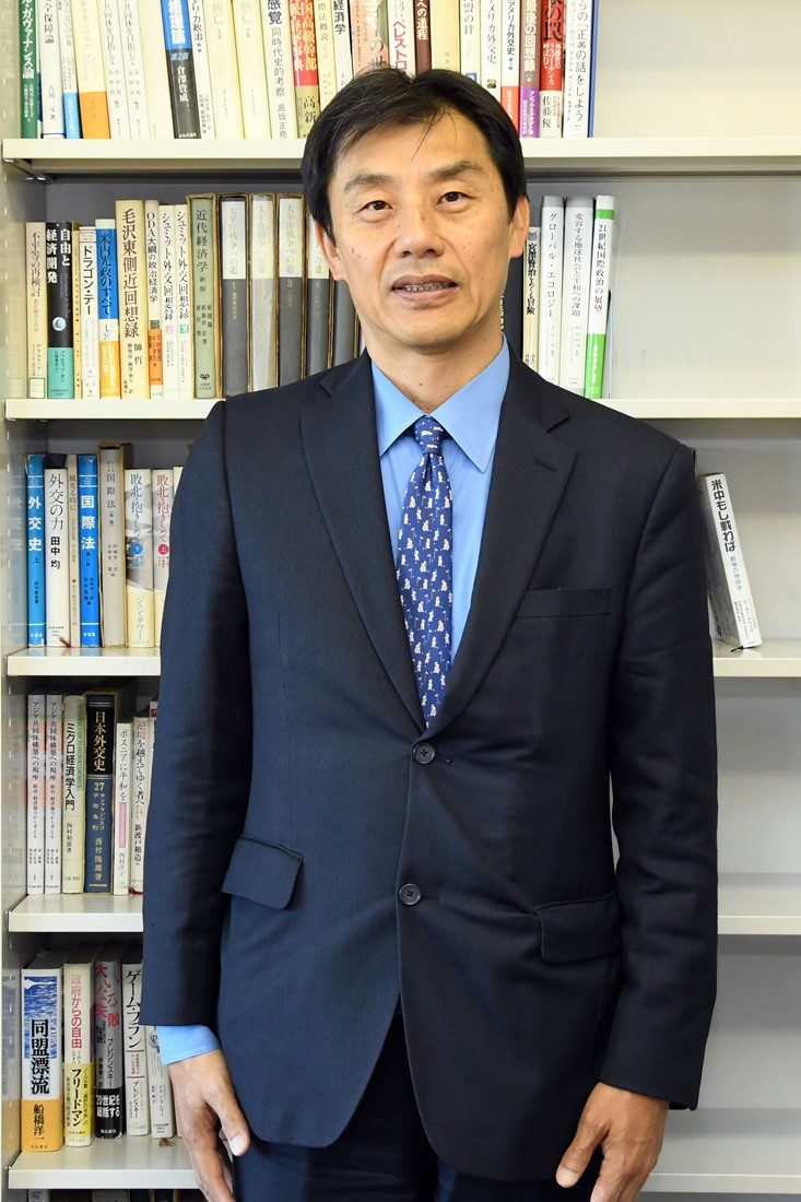 政治学科に西田竜也教授が着任しました
