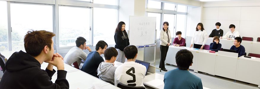 政治学科 政治経済学部 東海大学 Tokai University 政治学科 政治経済学部 東海大学 Tokai University
