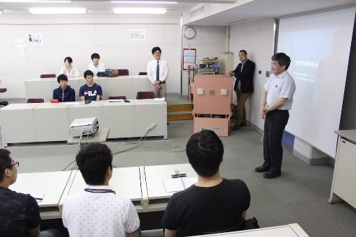 留学体験報告会1_341.jpg