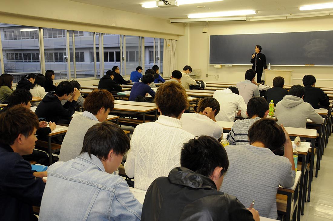 政経ｈｐ報告「経営学入門」01.JPG