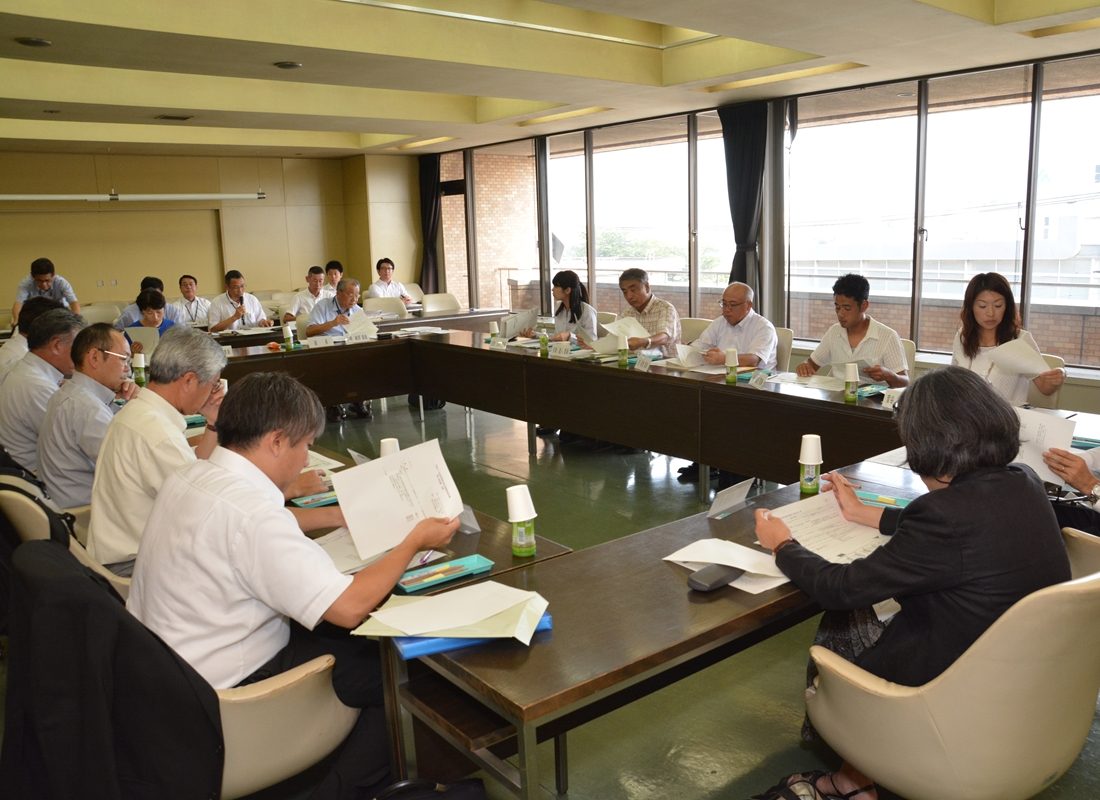 政経hp報「伊勢原戦略会議」02.jpg