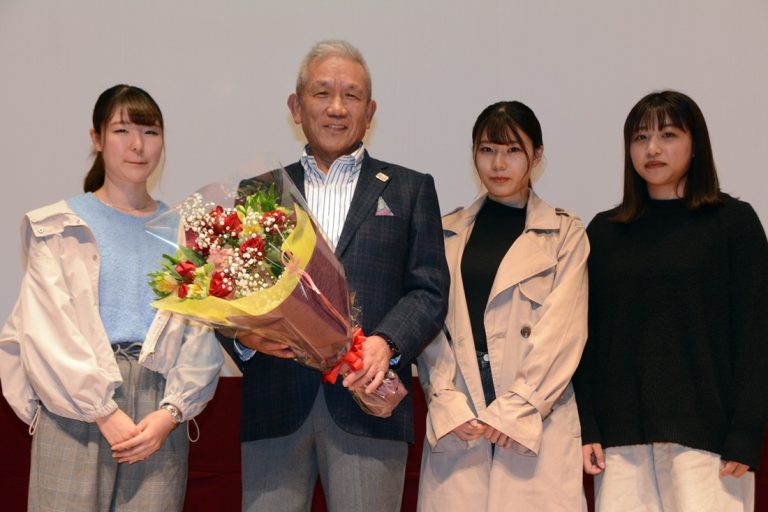 原田泳幸客員教授講演会4_525.jpg