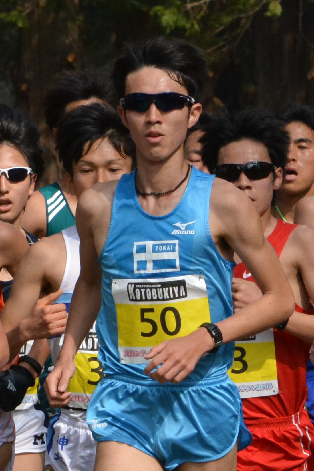 政経hp報「学生ハーフマラソン優勝」 (1).jpg