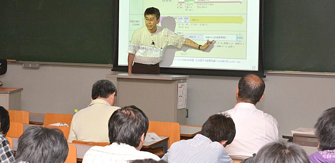 原子力工学科「原子力専門講座」第３回講演会を開催しました