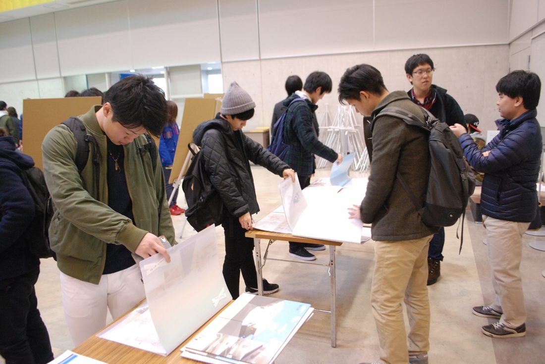 工hp報「総合講評会」 (3).jpg