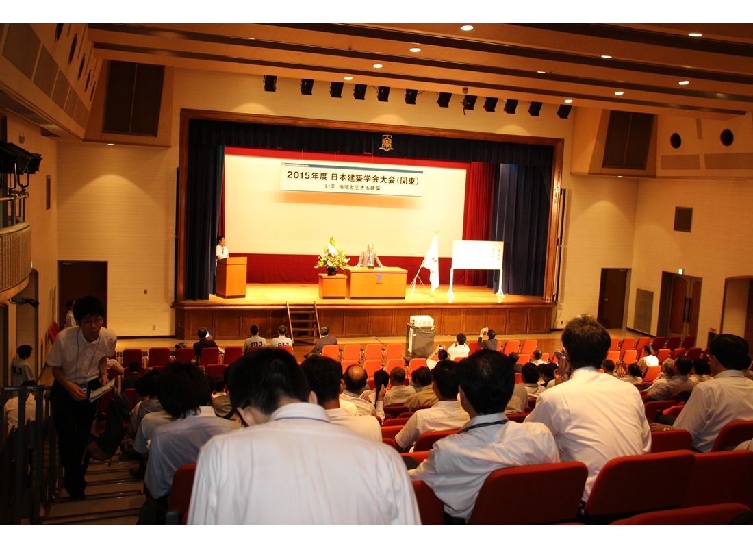 工hp報「建築学会」06.jpg