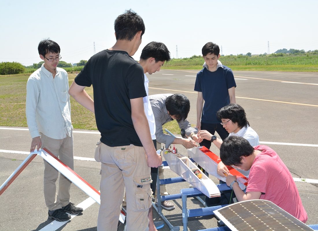 工hp報「KAU・飛行機」01.jpg