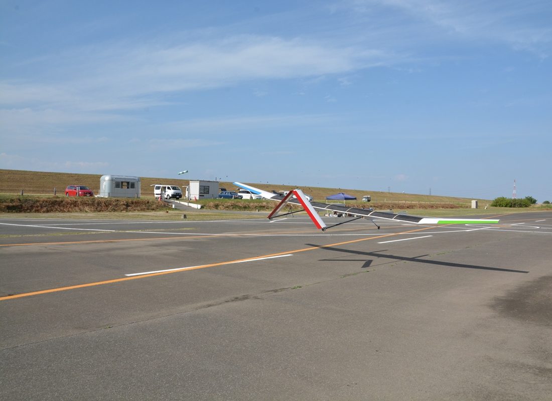 工hp報「KAU・飛行機」04.jpg