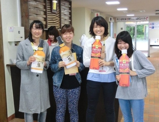 応用化学・工場見学 (2)_525.jpg