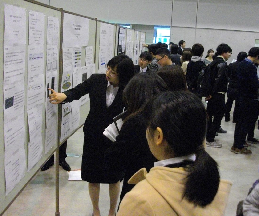 工hp報「生命化学科卒業発表会」 (4).jpg