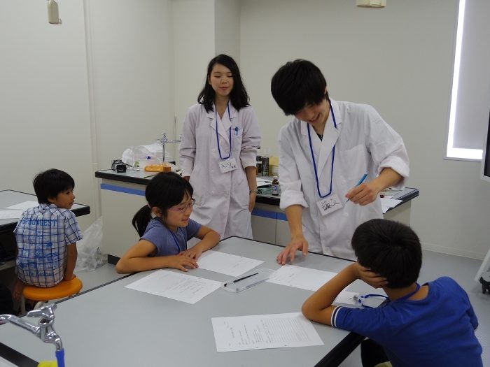 応化卒業研究 (2)_525.jpg
