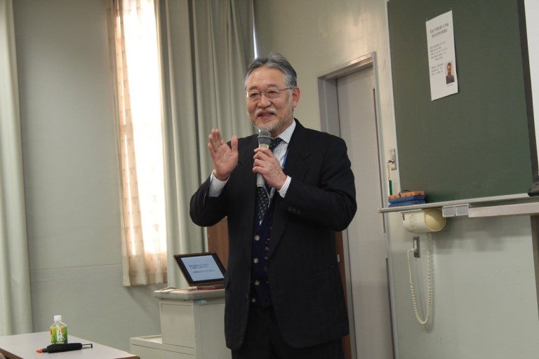 電気電子特別講演 (3)_525.jpg