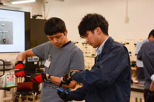 電気工事実技体験講座-(3)525.jpg