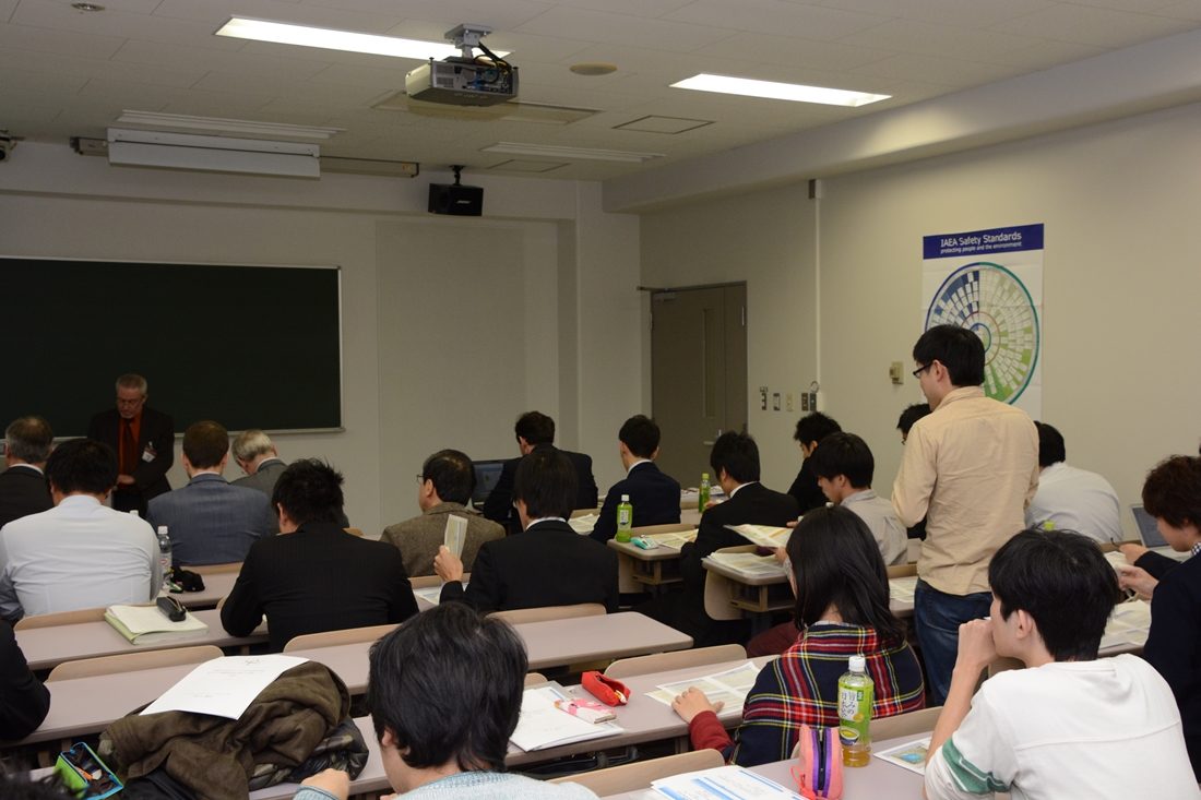 工hp報「原子力国際基準研修」 (4).jpg