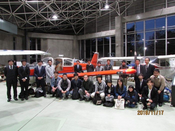 航空宇宙学科_出前授業 (1)_525.jpg